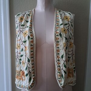 Embroidered Floral Vest - Cream and Green